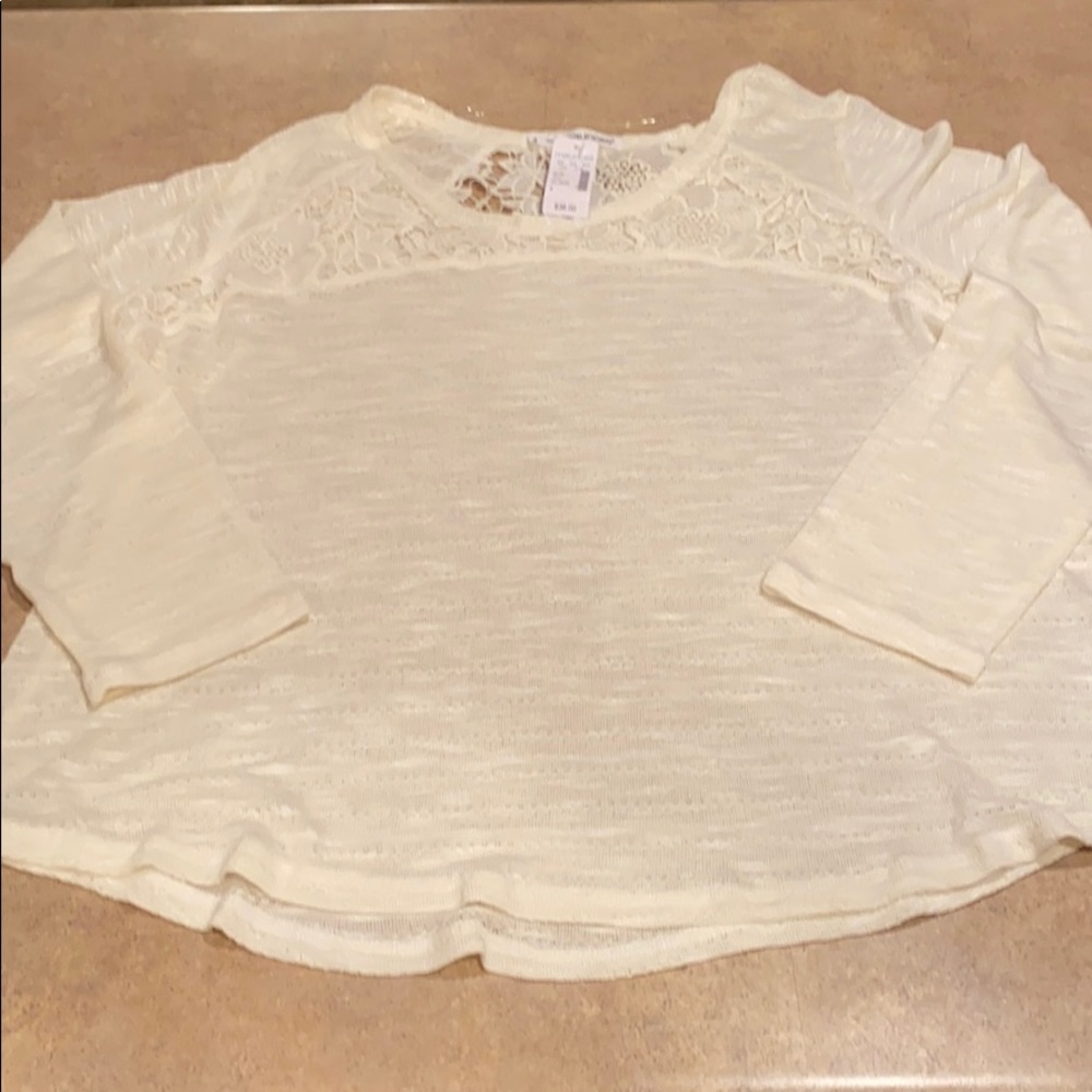 Women’s Maurices shirt size 4 (plus sized)